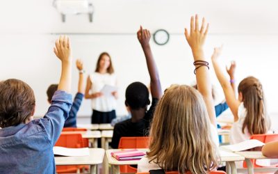 Le Secret des Lycées Alternatifs : Échapper au Système Traduit-il le Succès ?